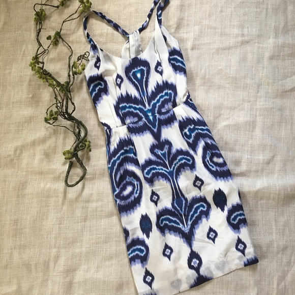 Banana Republic Dresses & Skirts - Banana Republic Silk Dress